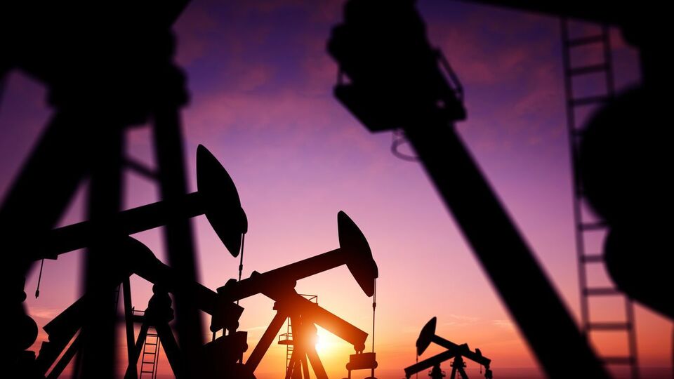 Нафта торгується біля позначки $24,9