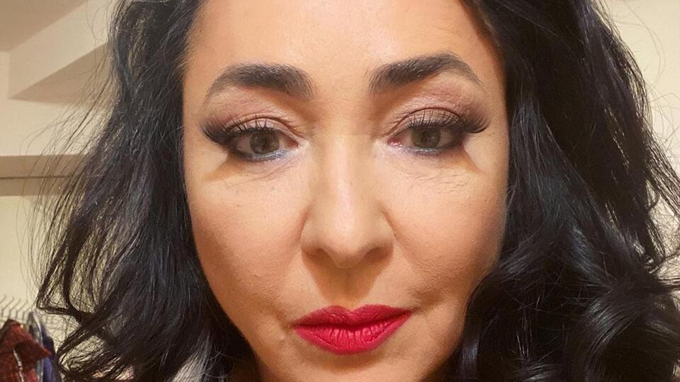 Лолита: Не хочу отставать от зарабатывания денег. Ищу себя в "новое время"