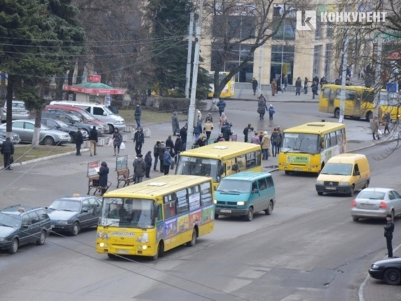 Общественный транспорт в Луцке остановился сегодня