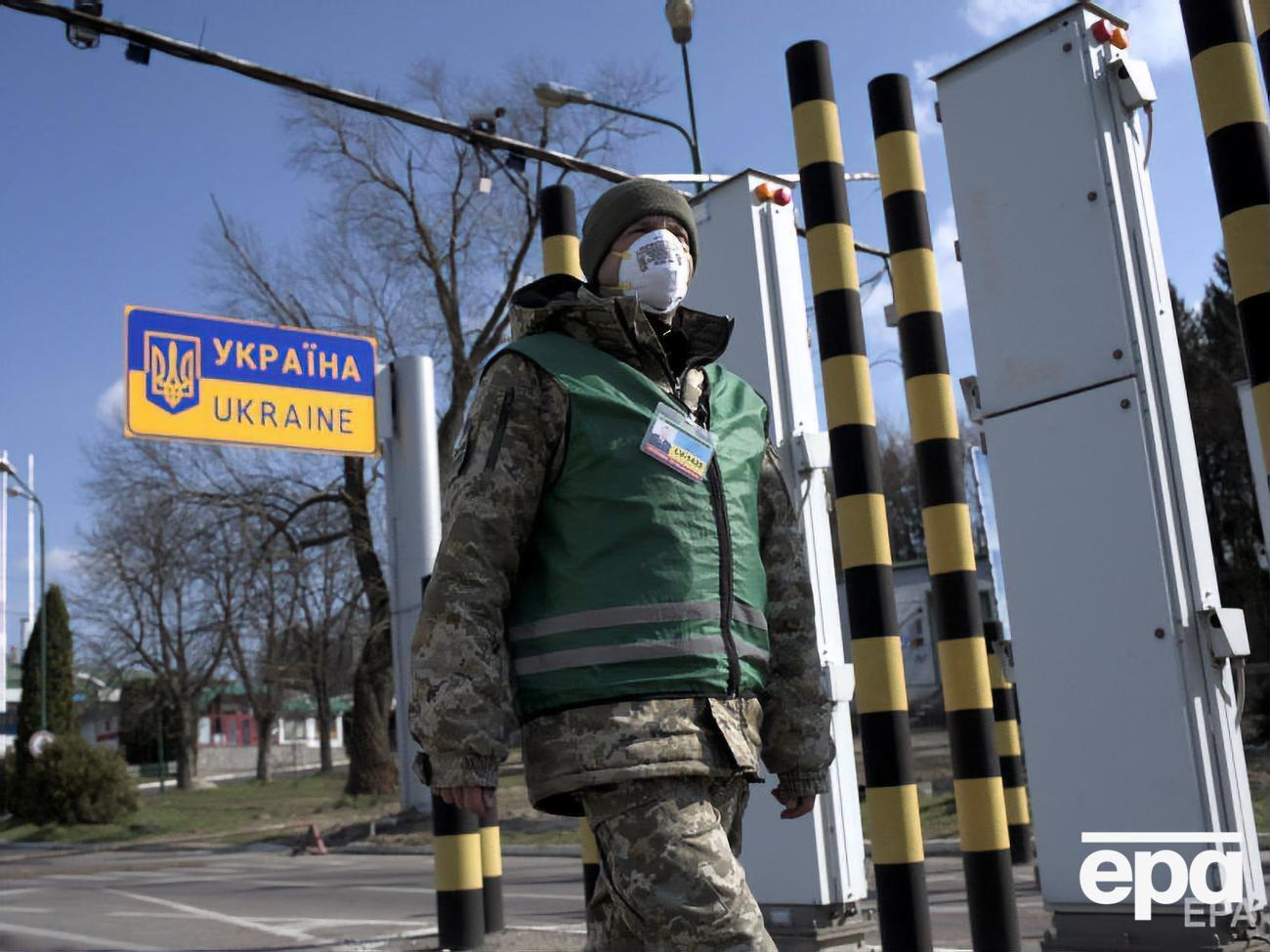 У пунктах пропуску на кордоні з Польщею, за словами посла, черг немає