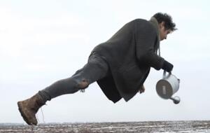 Чтобы поднять Шурова в небо, понадобился подъемный кран