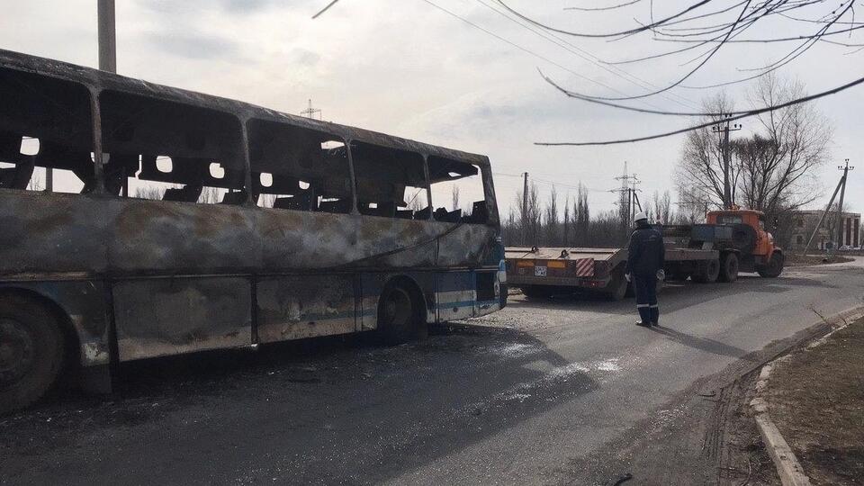 Во время пожара в салоне ЛАЗа находился водитель и три пассажира