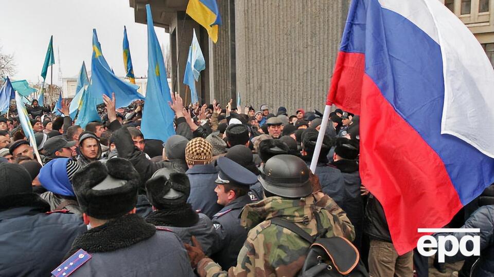 26 лютого 2014 року в Сімферополі провели мітинг за територіальну цілісність України і акцію проросійських сил