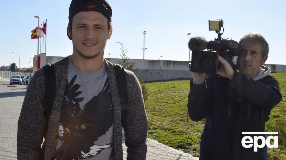 Фанаты мадридского "Райо Вальекано" конфликтуют с Зозулей