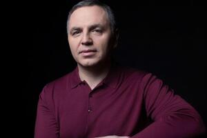 Портнов (на фото) заявив, що Сініцин протягом останніх 20 років майже не платив податків