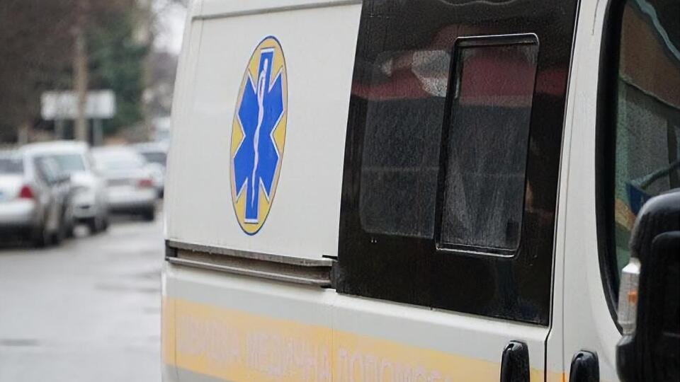 Мужчина заявил о коронавирусе у соседа, так как к нему отказалась приезжать "скорая" из-за давления