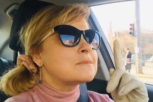 Бурмака припустила, що медичну маску можна використовувати не тільки для захисту від коронавірусу, але і для маскування
