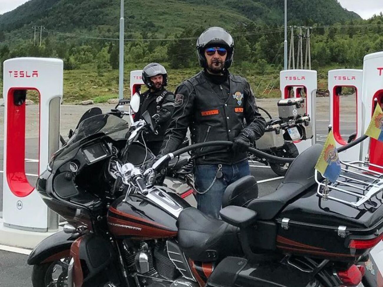 Шовковский совершает мотопрогулки, чтобы поднять настроение во время "негативных явлений"