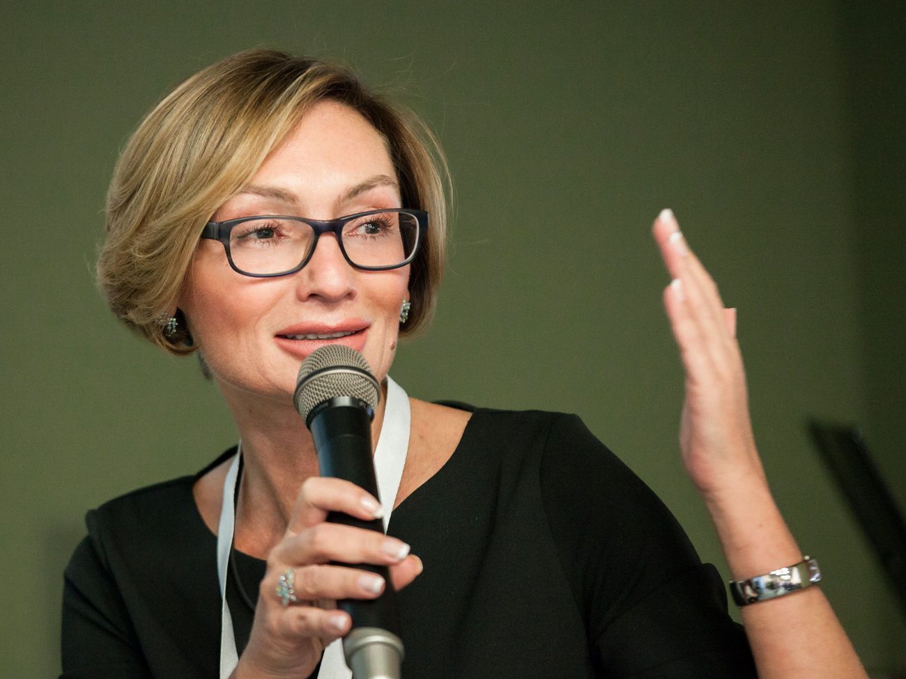 Рожкова: Працівники банківських відділень &ndash; такі ж люди, які мають сім'ї, батьків, дітей, і вони теж повинні берегти себе