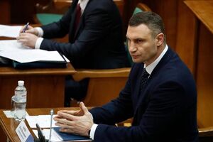 Кличко: Врачей в Киеве уже обеспечили быстрыми тестами на коронавирус