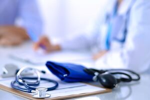 Подружня пара самостійно звернулася до лікарні