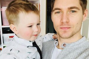 Остапчук: Дорогой сын. Я обещаю тебе, что мы с мамой сделаем все, чтобы твоя жизнь была счастливой и веселой