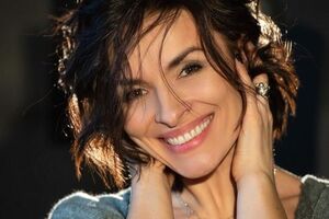 Любовь к романсам у Мейхер с детства