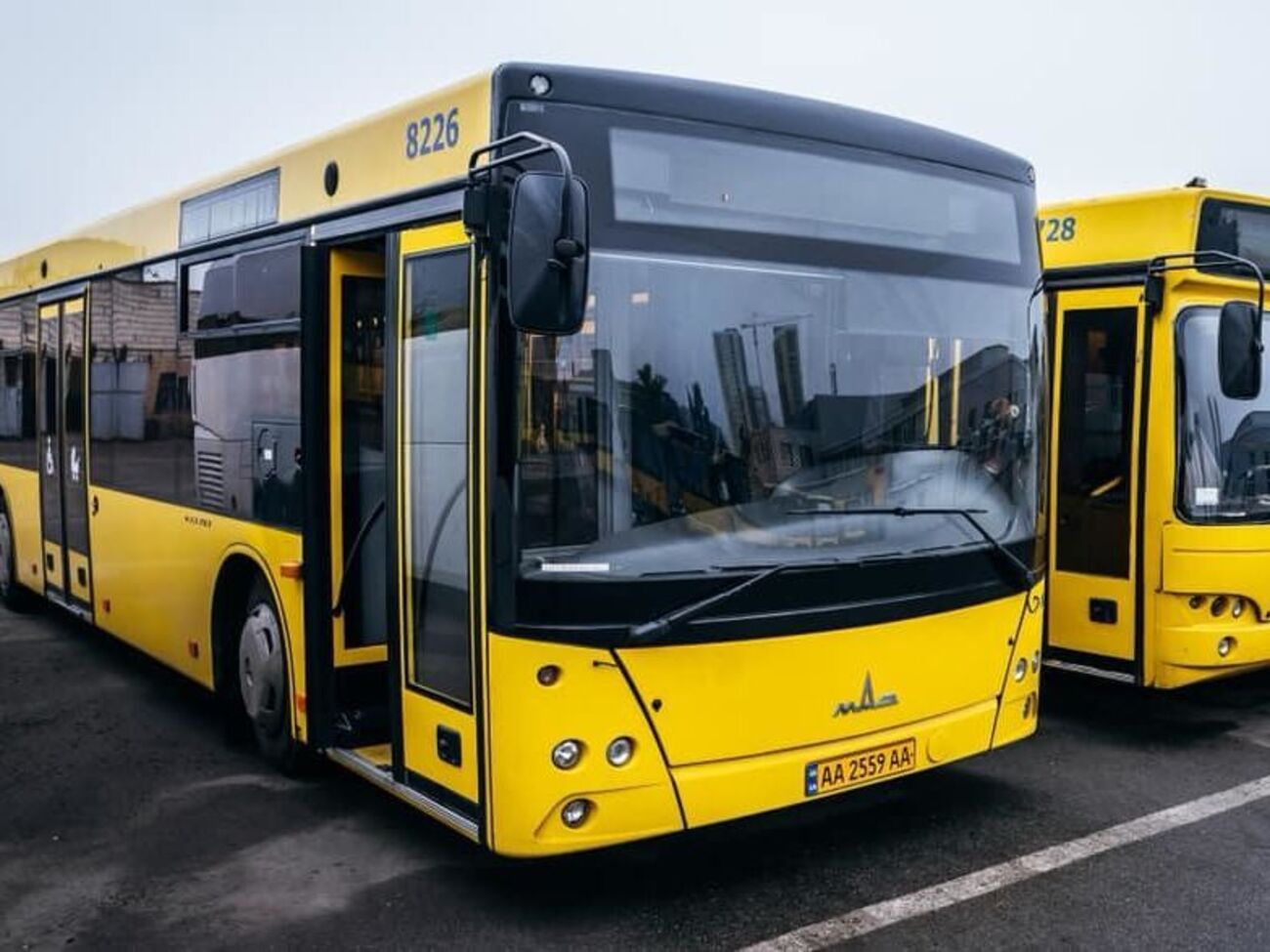 У громадському транспорті на міських маршрутах дозволено одночасно перевозити до 10 пасажирів