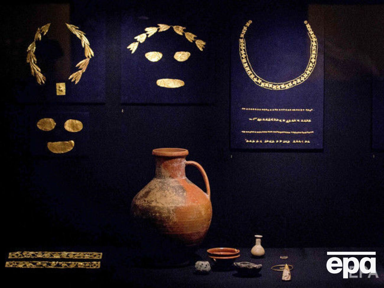 Украина добивается возвращения экспонатов