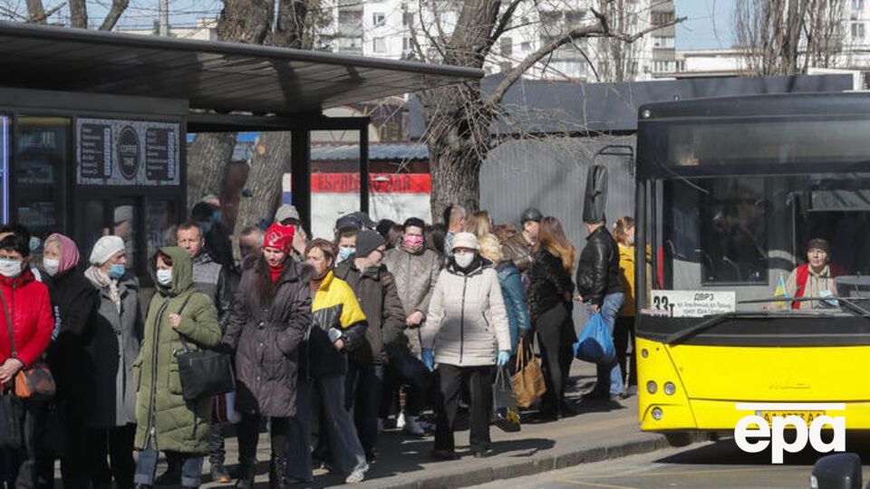 Обмеження на перевезення в міському транспорті Україна ввела з 18 березня