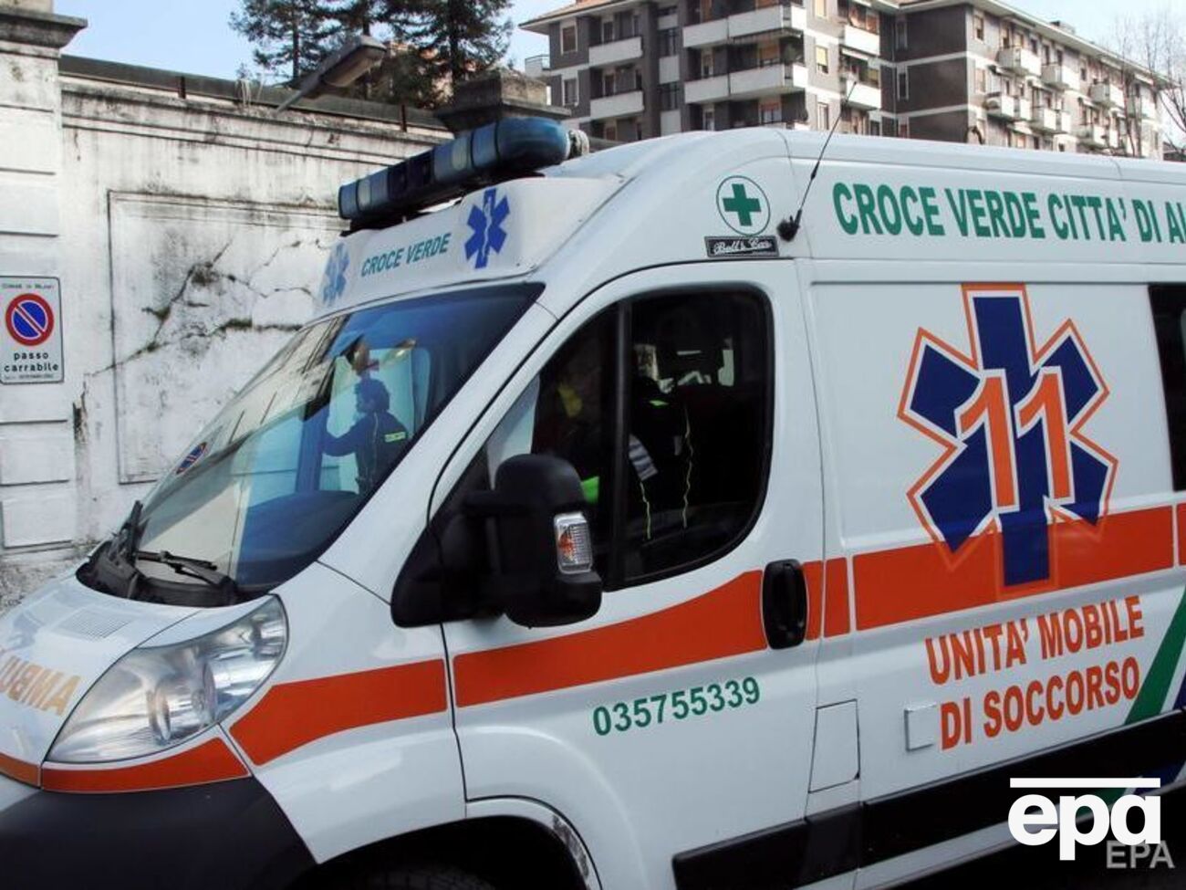 Що 10&ndash;15 хвилин "швидка" привозить до лікарні Бергамо тяжко хворого