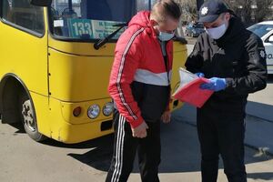 Українські поліцейські склали 1415 адмінпротоколів про порушення правил карантину. Інфографіка