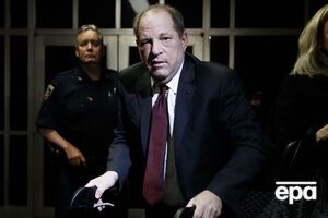 Пресс-секретарю Вайнштейна пока ничего неизвестно о его диагнозе