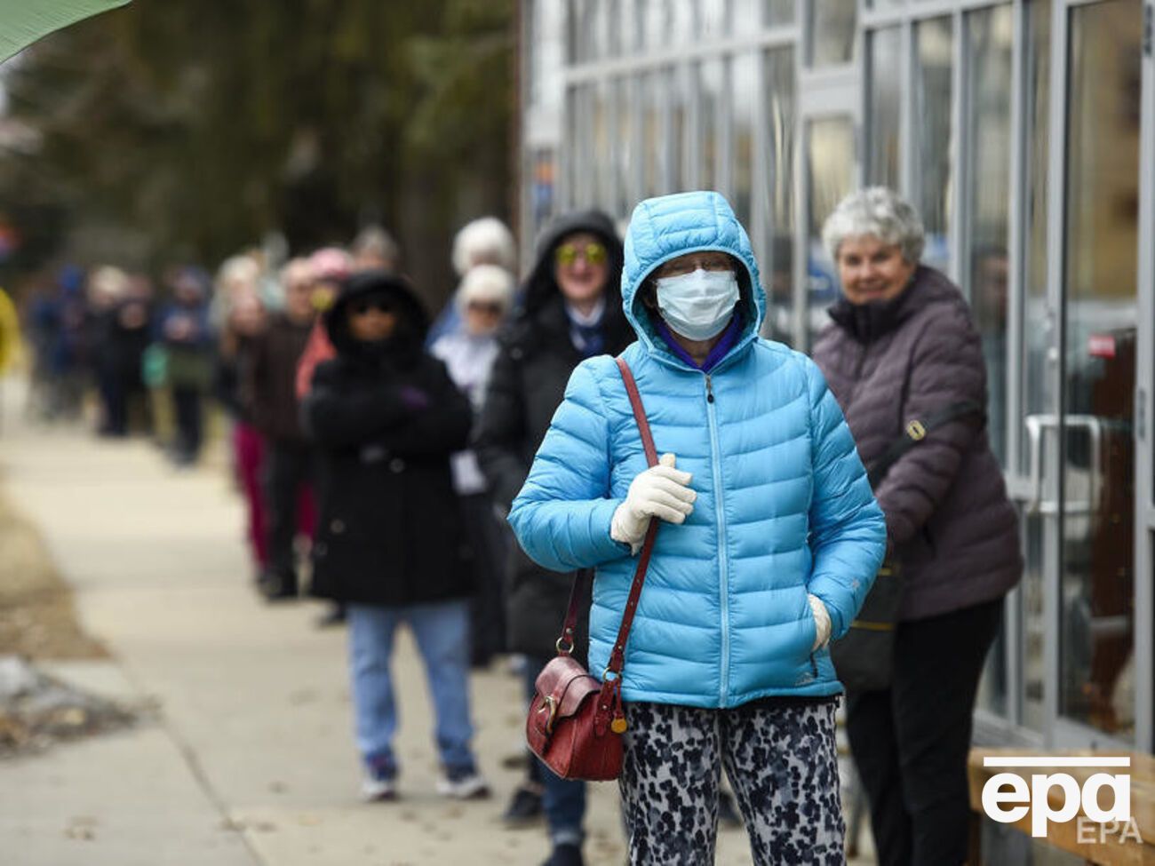 США вышли на третье место по темпам распространения болезни COVID-19