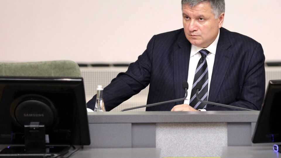 Аваков считает, что пандемия "накатит" на Украину через несколько дней