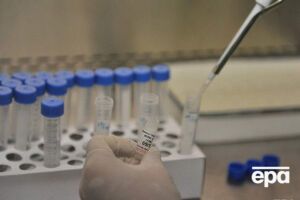 Після введення вакцини учасники експерименту проведуть 14 днів на карантині під медичним наглядом