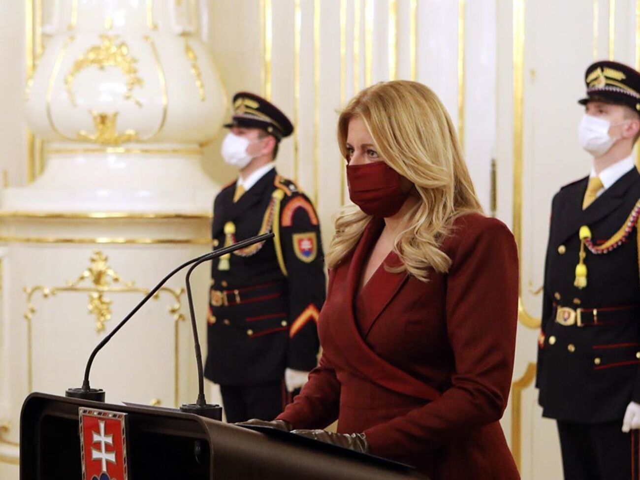 Чапутова віддала перевагу ягідним тонам у своїх образах