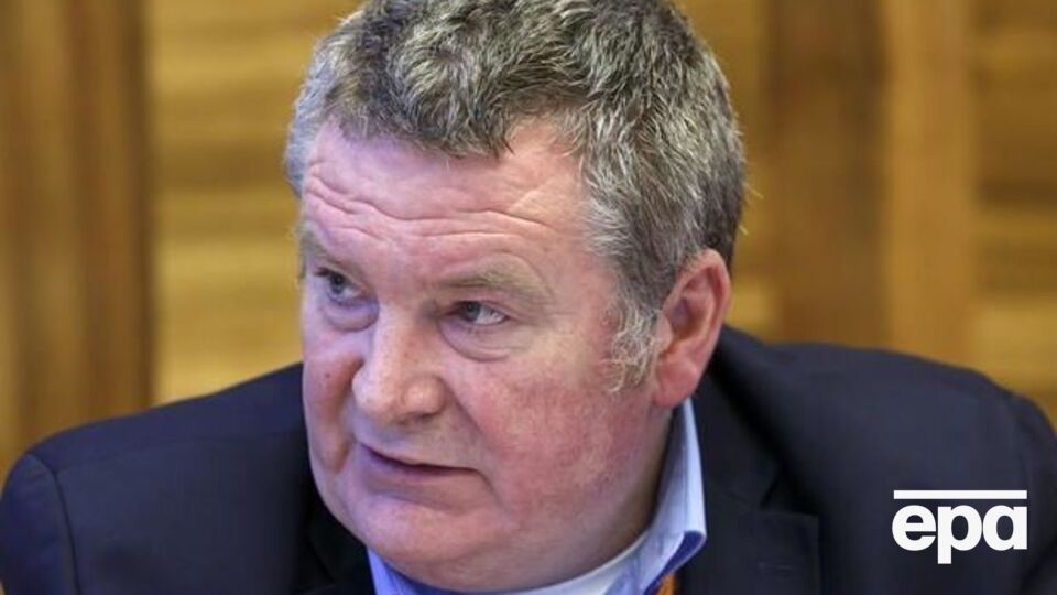 Раян: Щойно ми уповільнимо передання вірусу, ми маємо атакувати сам вірус