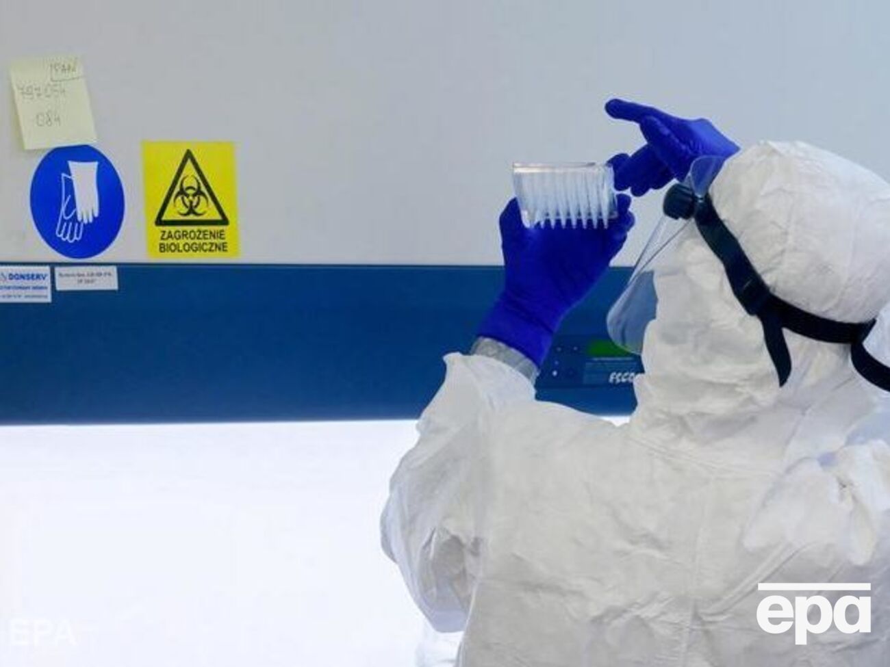 По информации ВОЗ, на сегодня нет подтвержденных и эффективных лекарств от нового коронавируса