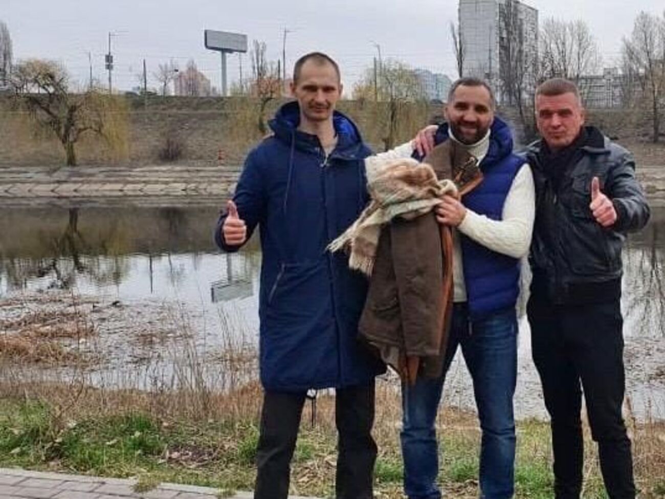 Тедеев спас людей из упавшего в воду авто 29 февраля