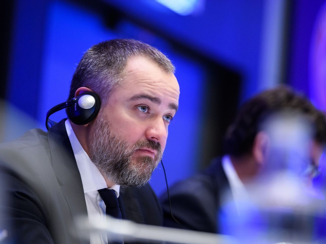 У листопаді 2019 року правоохоронці повідомляли, що розслідують п'ять кримінальних проваджень, у яких фігурує керівництво УАФ, зокрема й Павелко