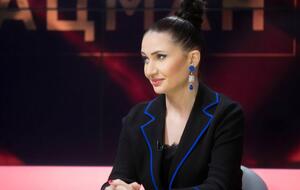 Alesia Batsman: Not only we work from our own homes, we work from our homes in different cities and towns of Ukraine, and we like it!