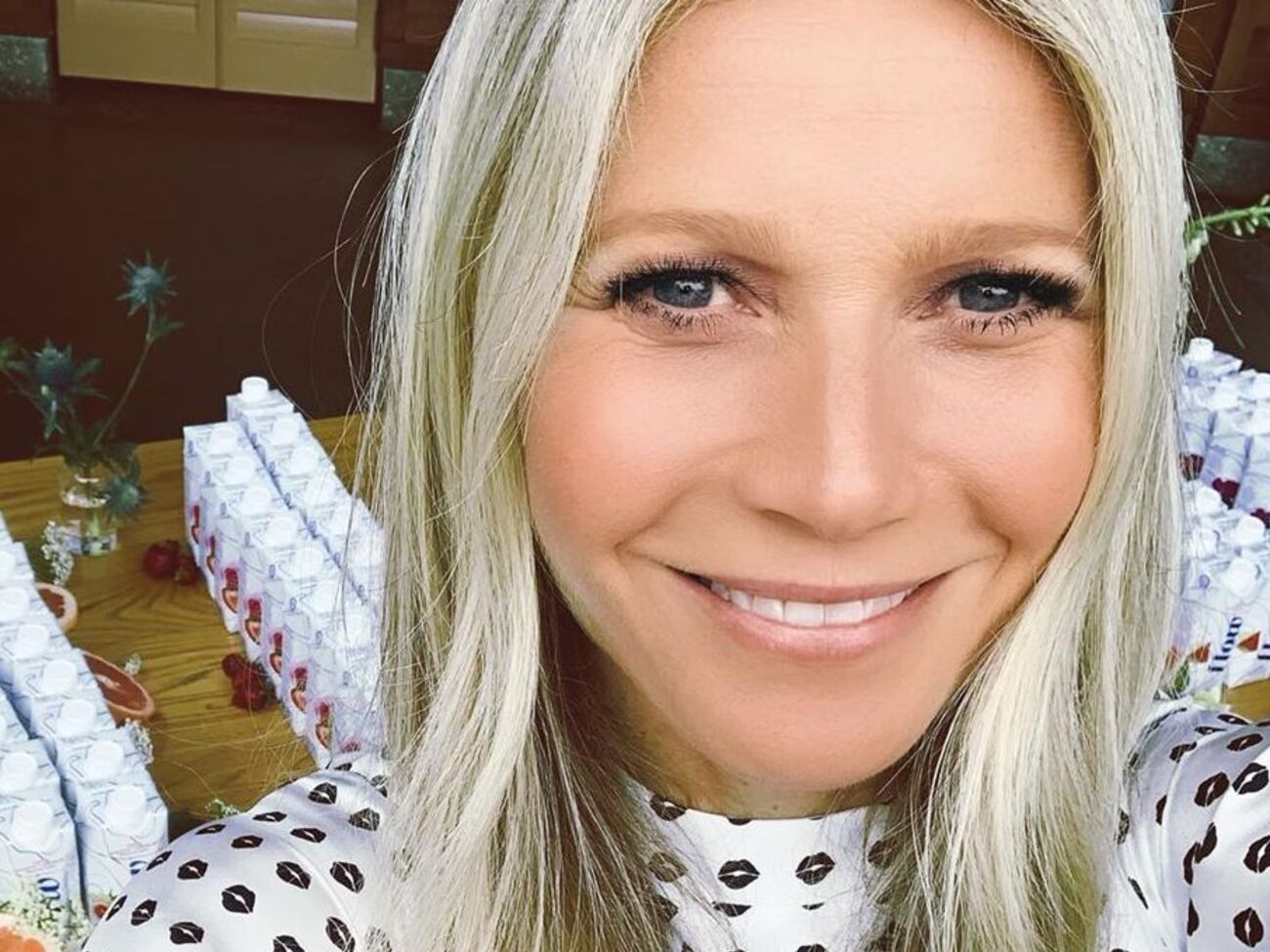 Пэлтроу:&nbsp;Мы прорвемся и держу пари, что наше человечество будет сиять как никогда