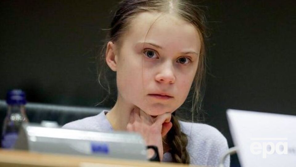 Тунберг зазначила, що коронавірус особливо небезпечний тим, що його складно відрізнити від звичайної застуди