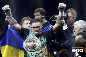 Усик начал карьеру в 2013 году