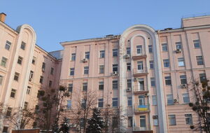 VIP-пацієнти з коронавірусом лікуються в Олександрівській лікарні Києва, стверджує Бутусов
