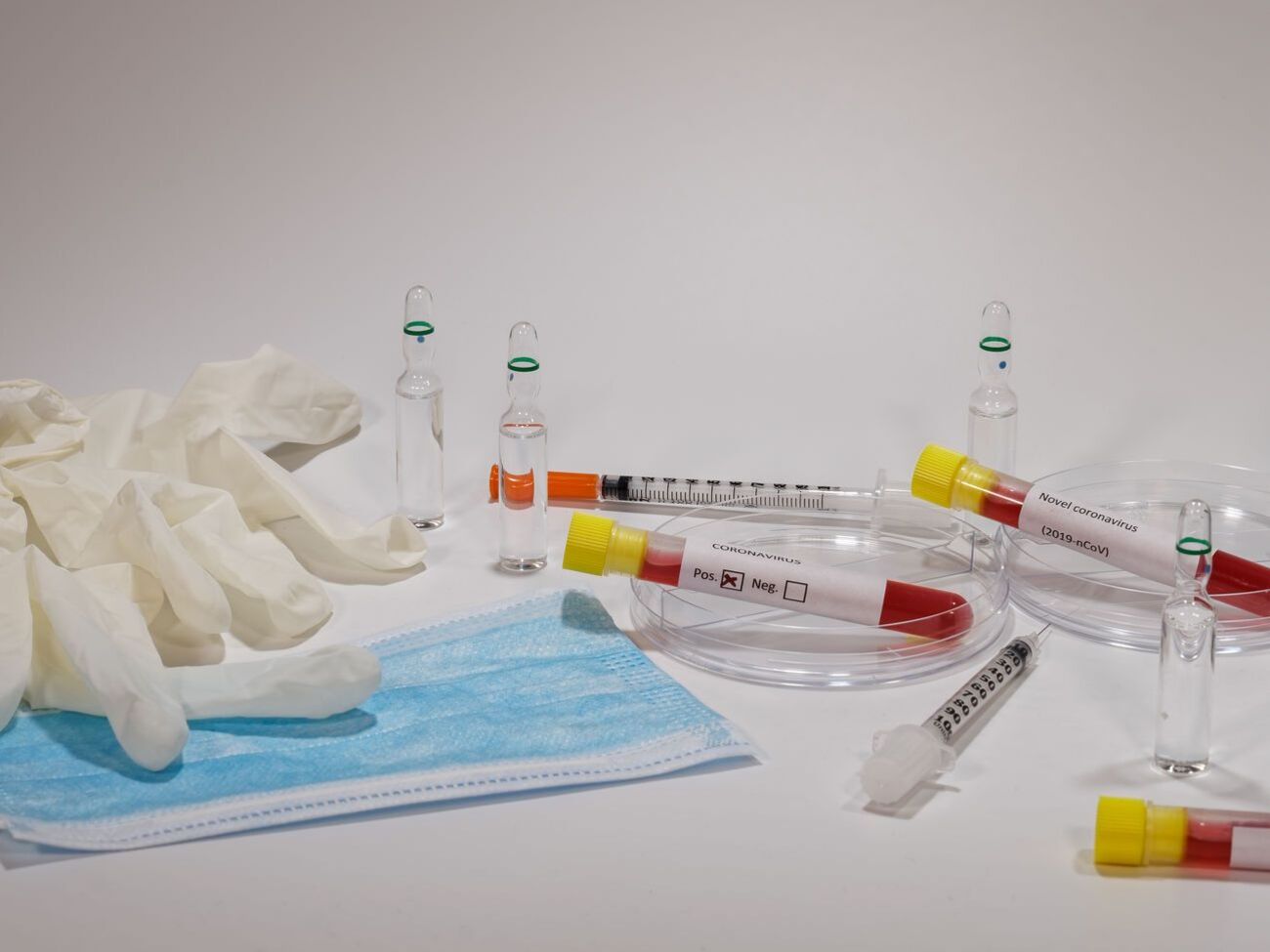 Институт молекулярной биологии вынужденно отправил сотрудников в отпуск