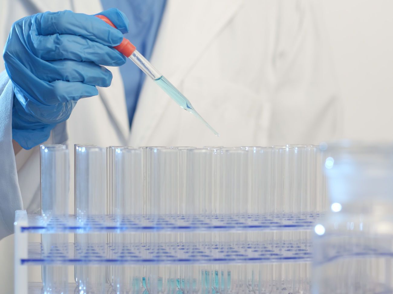 У Дніпрі зафіксовано три випадки інфікування коронавірусом