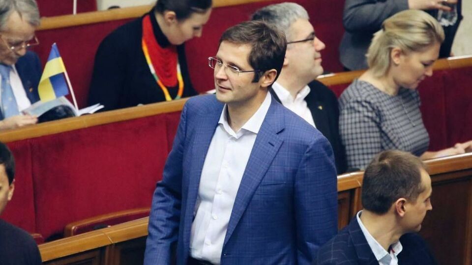 Холодов: Законопроект №3260, который списывает все вопросы к Порошенко и Гонтаревой под предлогом исключительно дела Коломойского