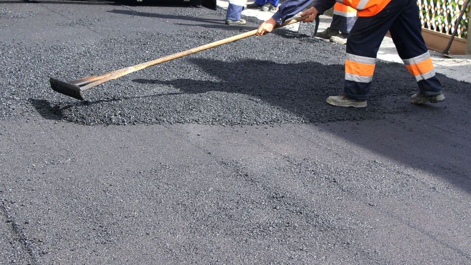 Зеленський напередодні закликав Кабмін і керівництво обласних адміністрацій не зупиняти проєкту "велике будівництво"