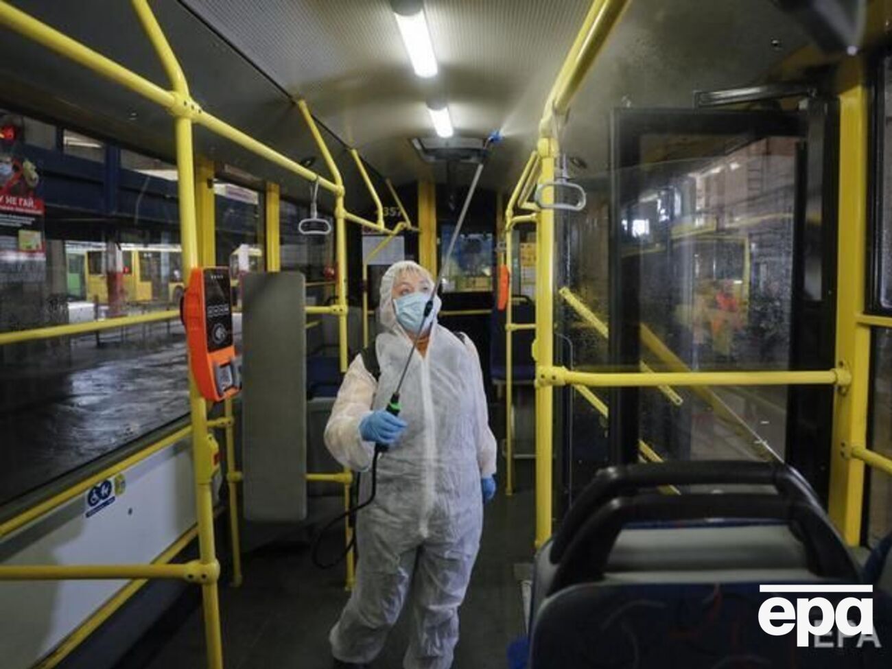 Число заболевших коронавирусной инфекцией в Украине возросло