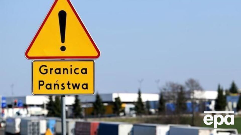 Поверненню українців з-за кордону сприяють дипломати