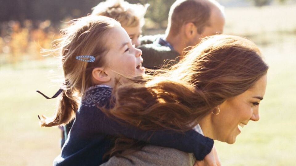 Дети герцога и герцогини Кембриджских снялись в ролике социальной направленности