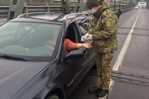 Измерение температуры стало частью процедуры пограничного контроля