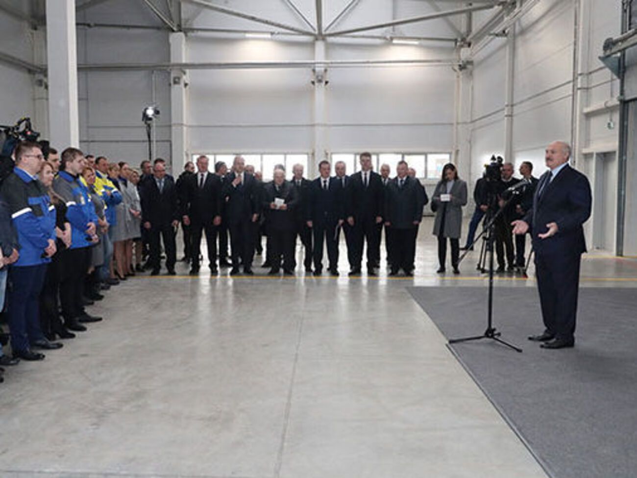 Лукашенко: Если уж из Беларуси никто не приедет в Москву, то кто же тогда поедет. Ясно, что из Украины никто не поедет