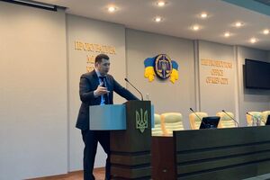 Юлдашев по результатам люстрационной проверки был уволен в марте 2015 года