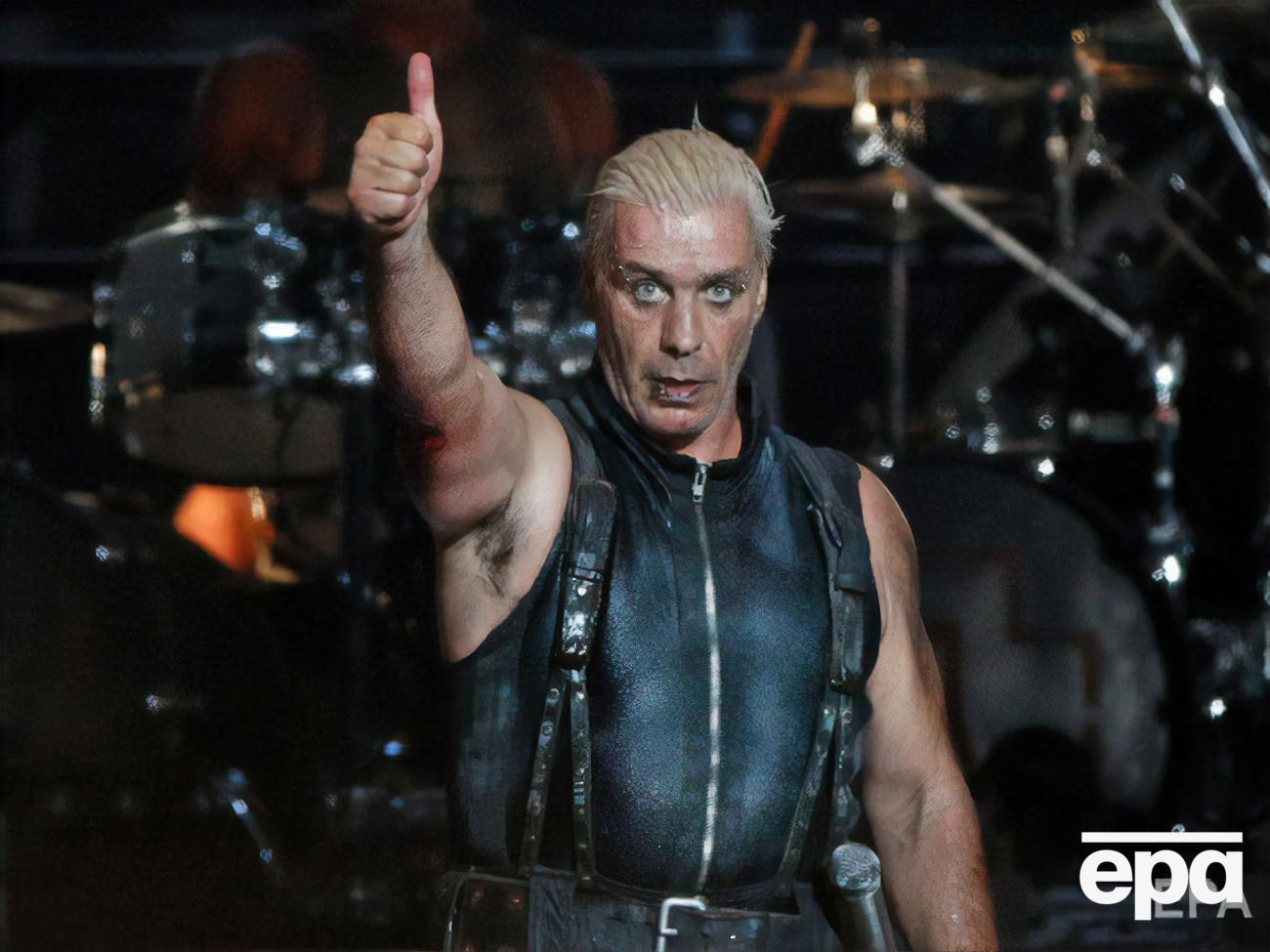 Линдеманна госпитализировали с воспалением легких