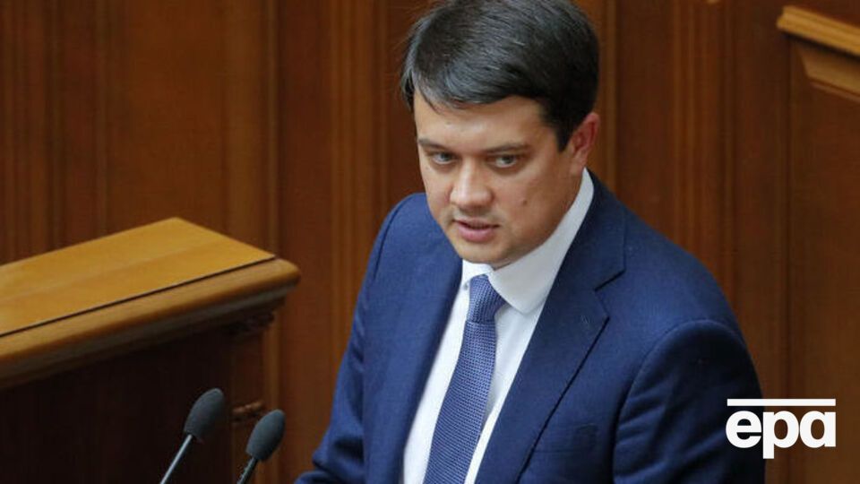 По словам Разумкова, конкретных предложений по отставкам членов Кабмина не поступало