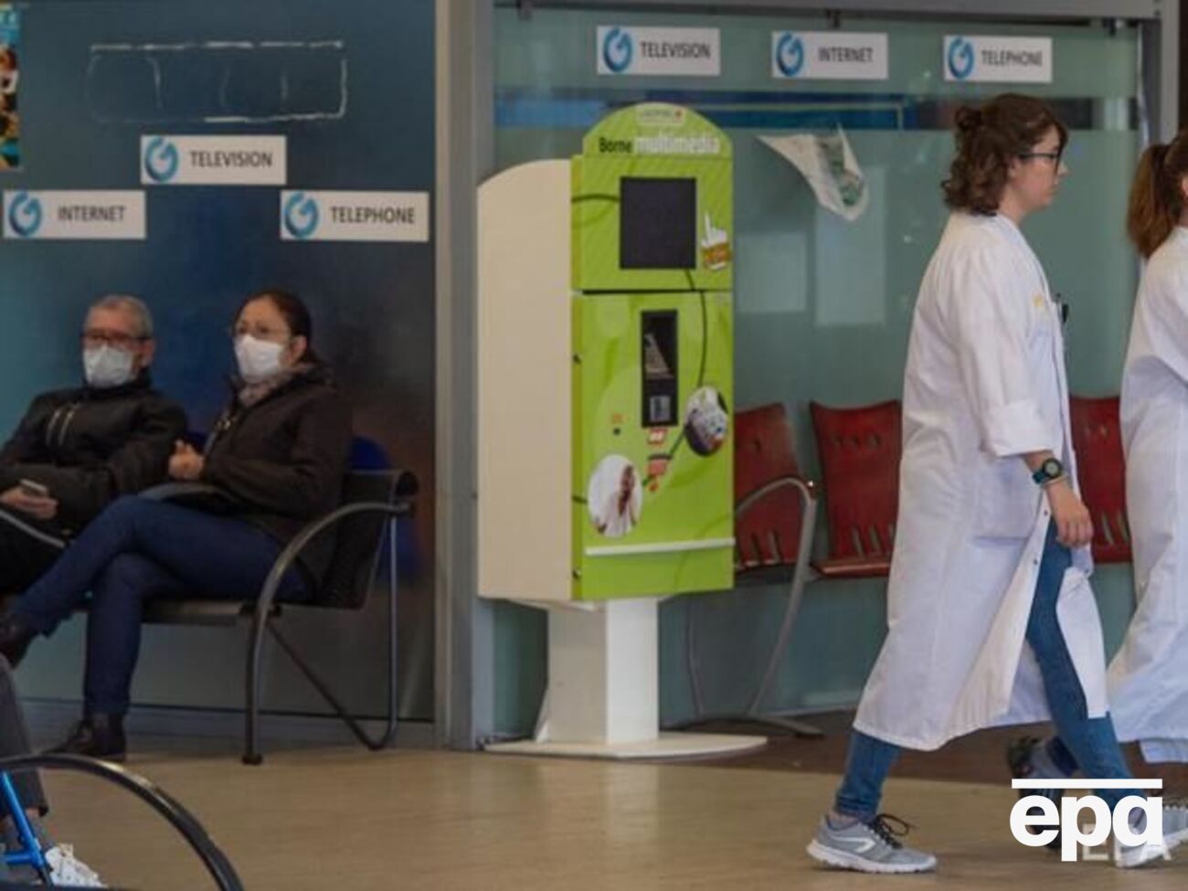 У світі триває пандемія коронавірусу