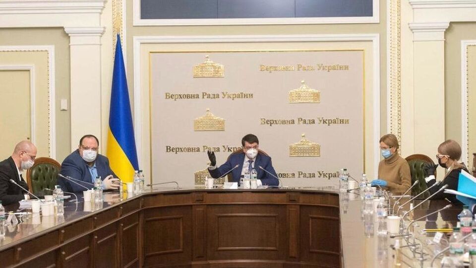 Офіційно коронавірус підтвердили лише у двох нардепів Ради